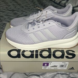 Adidas Women's Light Gray Sneakers